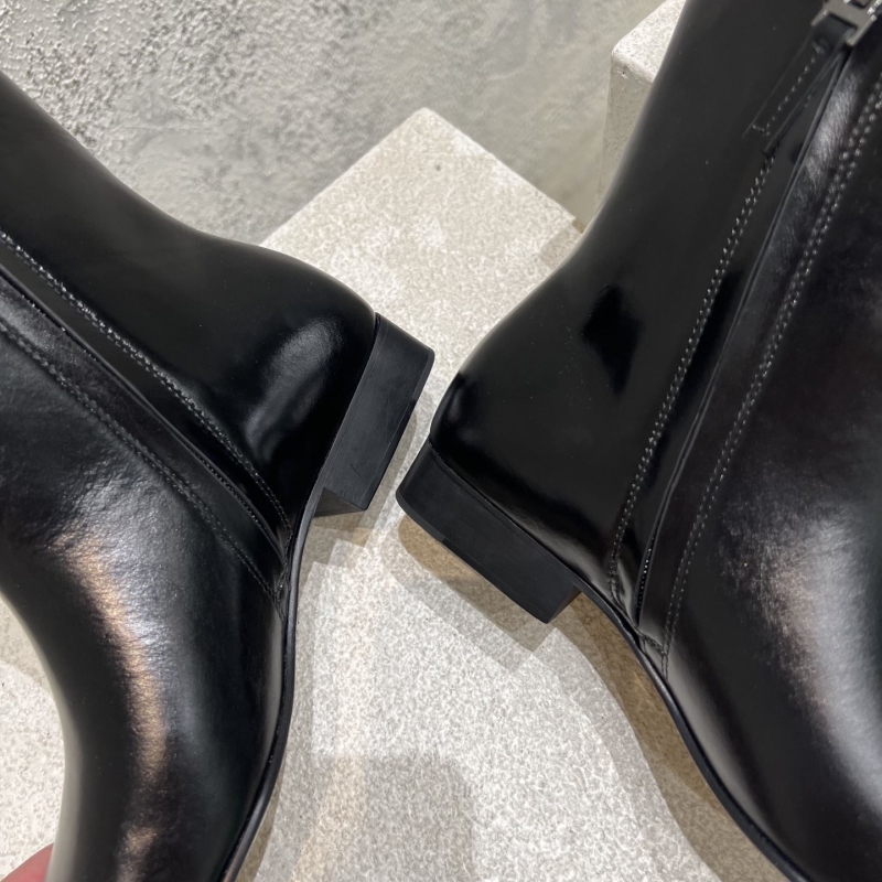 b0tt*ga Ven*ta boots